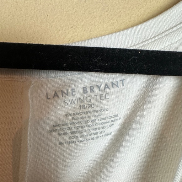 Lane Bryant NWT White Swing Tee Short Sleeve T-Shirt Womens Size 18 / 20 - Picture 7 of 13